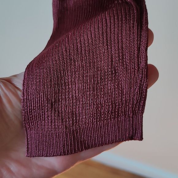 NWT! Free People H20 Crew Pullover Garnet Stretch Size Large - Picture 6 of 6